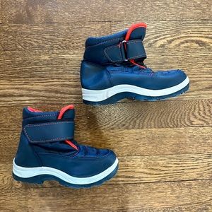 Kids Snow Boots sz 12
